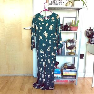 NWOT Topshop emerald green floral jumpsuit! 💚